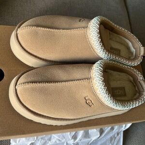 UGG tazz sand